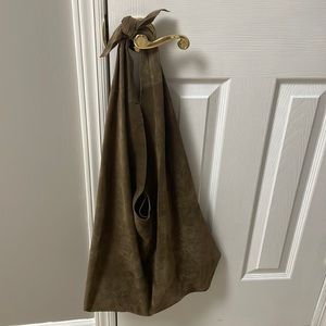 The row bundle bag in green suede